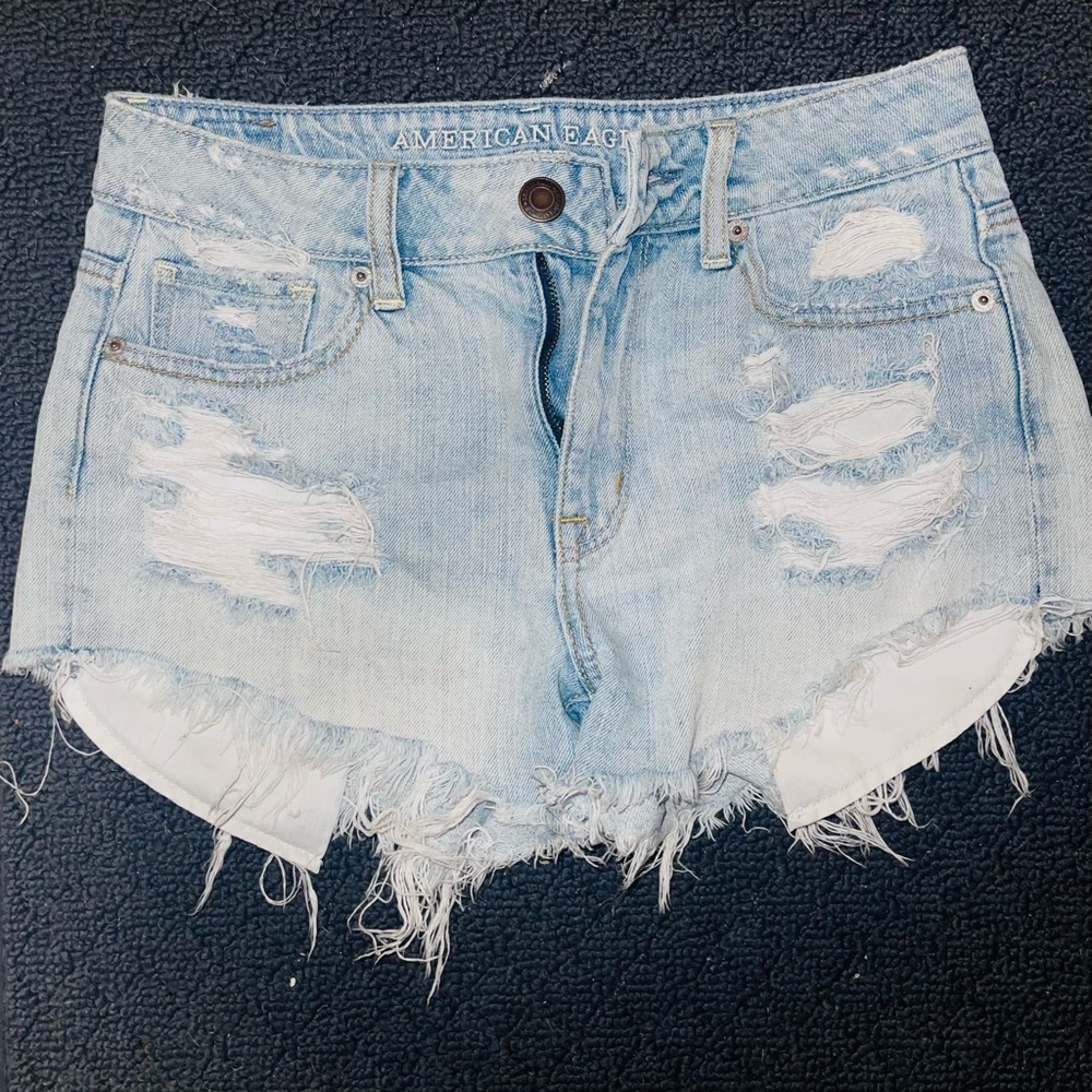 American Eagle Size 2 Shorts